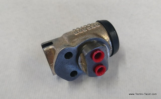 Cylindre frein AV Ø 28.5 mm - sans purgeur (G et D) - Simca Chambord